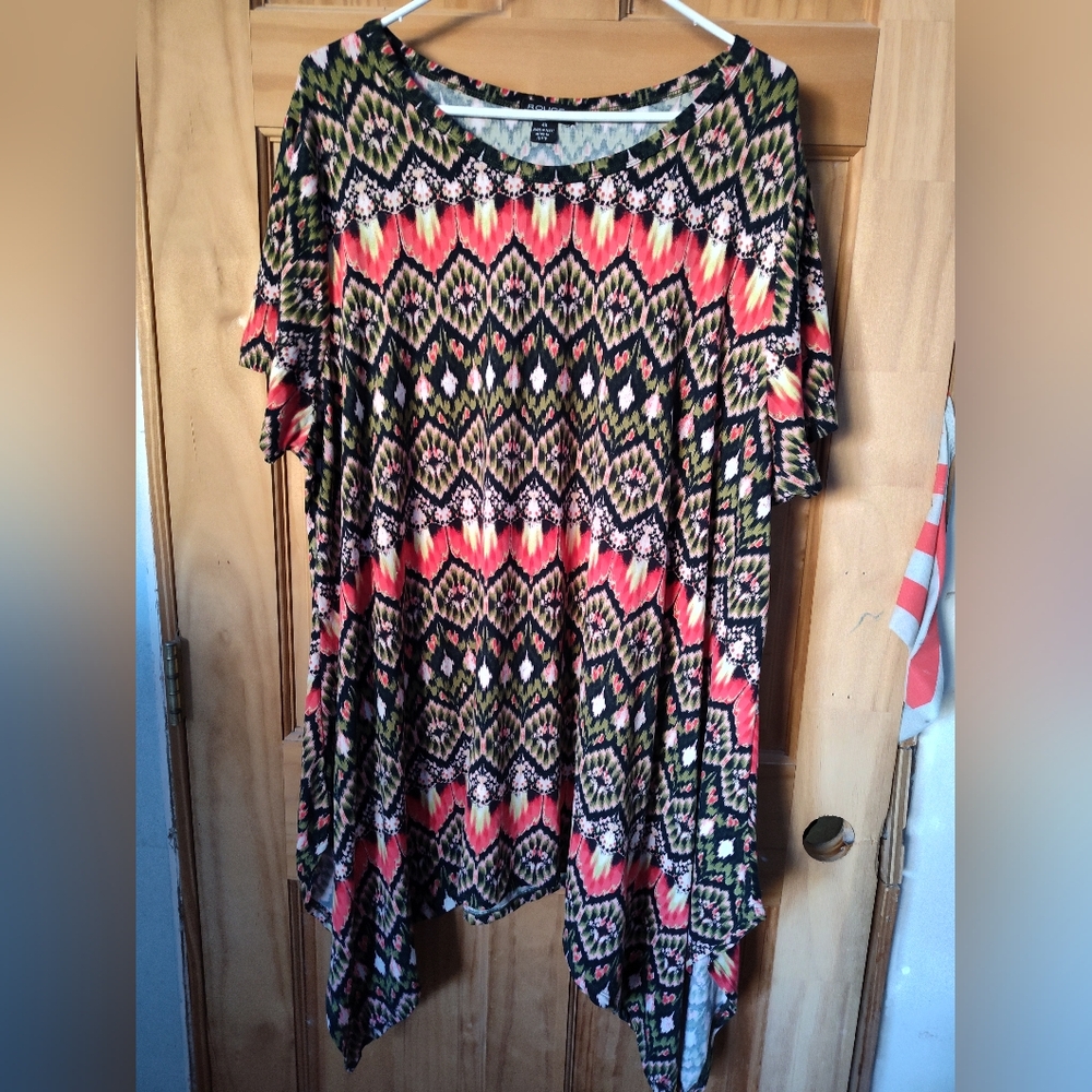 NWOT plus size 4xl  short sleeve shirt